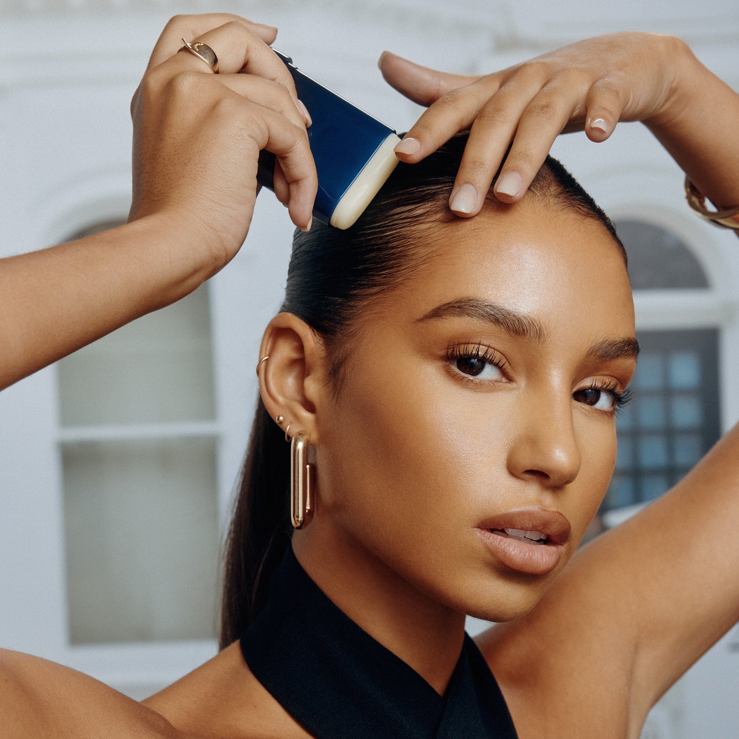 ShineFix™ – Haar-Wax-Stick für Glanz & präzises Styling