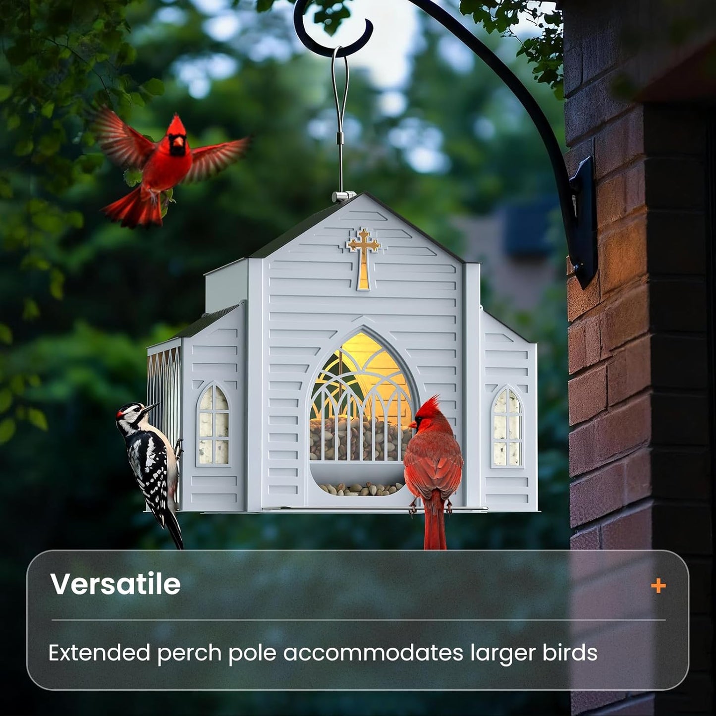 Kirchenförmiger Solar-Vogelfutterspender aus Metall