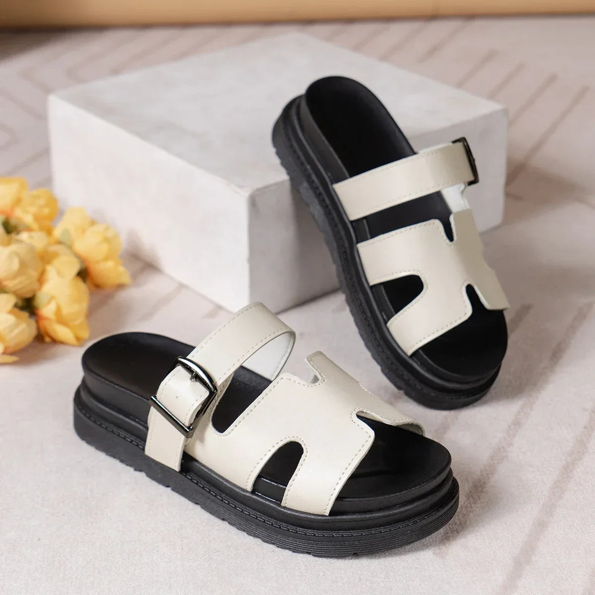 Colorblock Roman Slingback Sandalen | Stilvoller Sommerkomfort