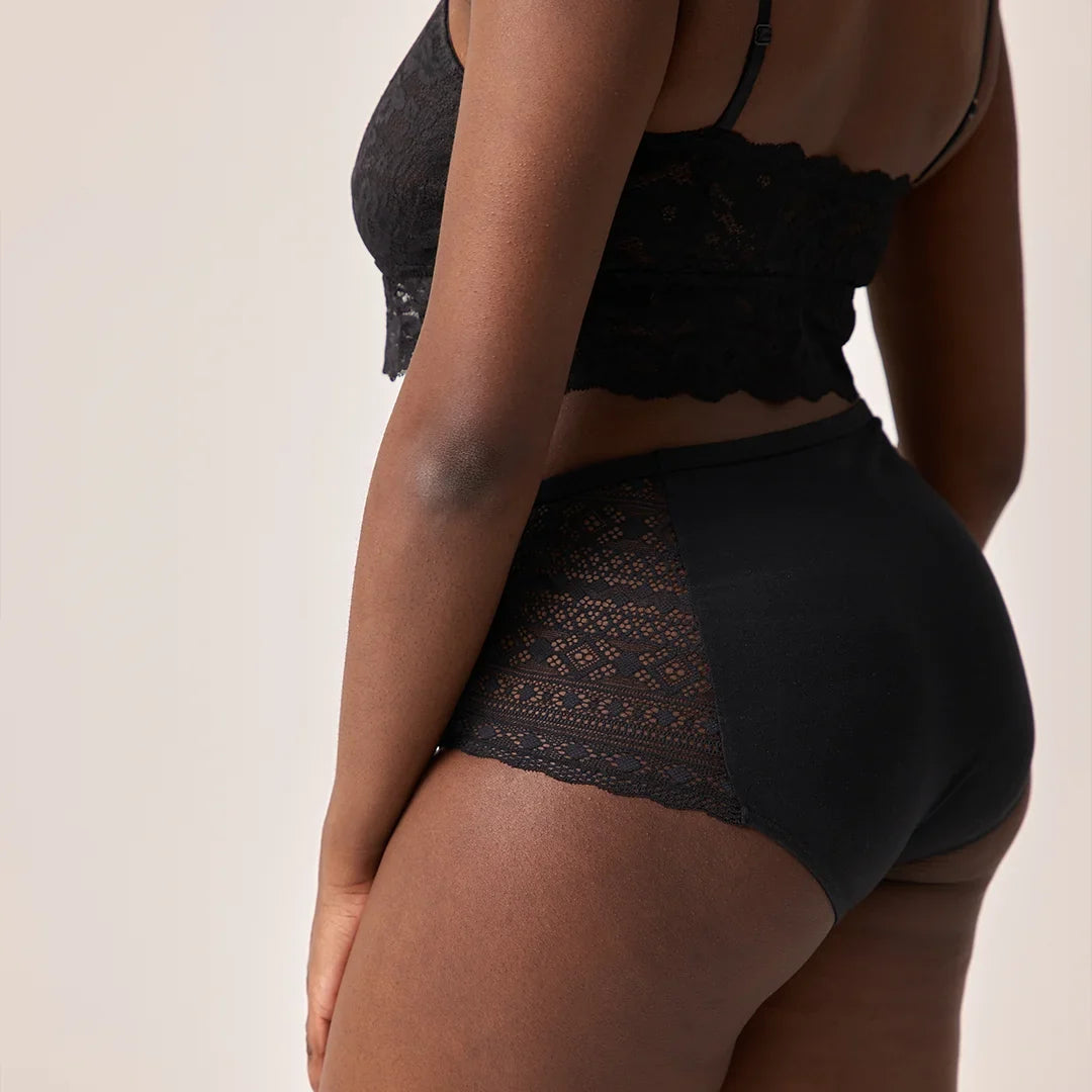 High Waist Hipster Panties mit Spitze für elegante Unterstützung