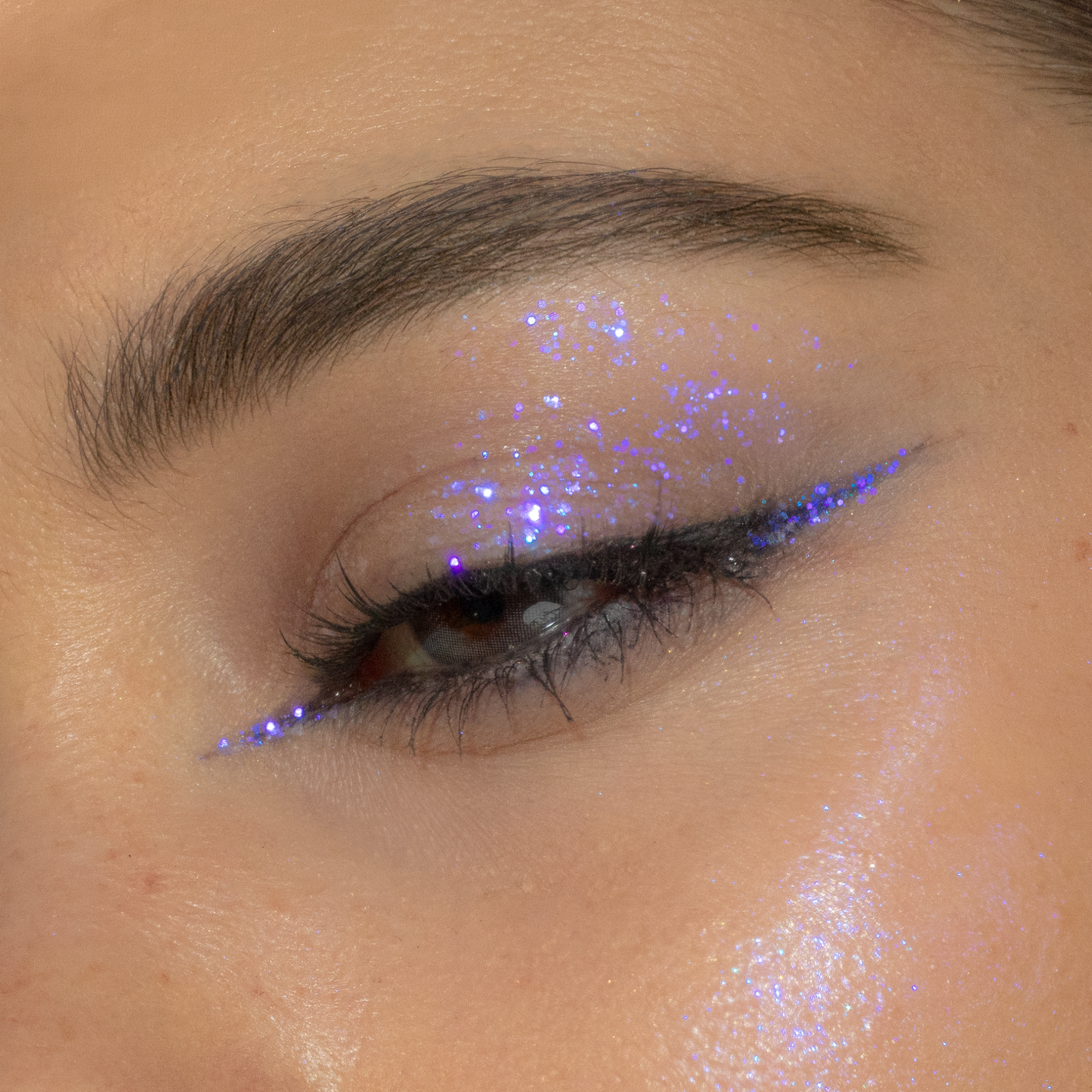 CosmiGlitz™ – Glitzer-Gel-Konzentrat für funkelnde Kreationen