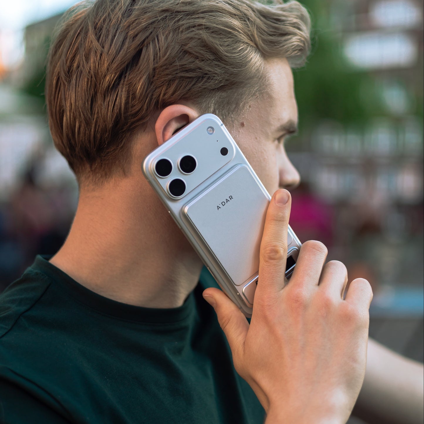 VoltGuard™ Intelligente magnetische Powerbank mit 20-W-Ladeleistung