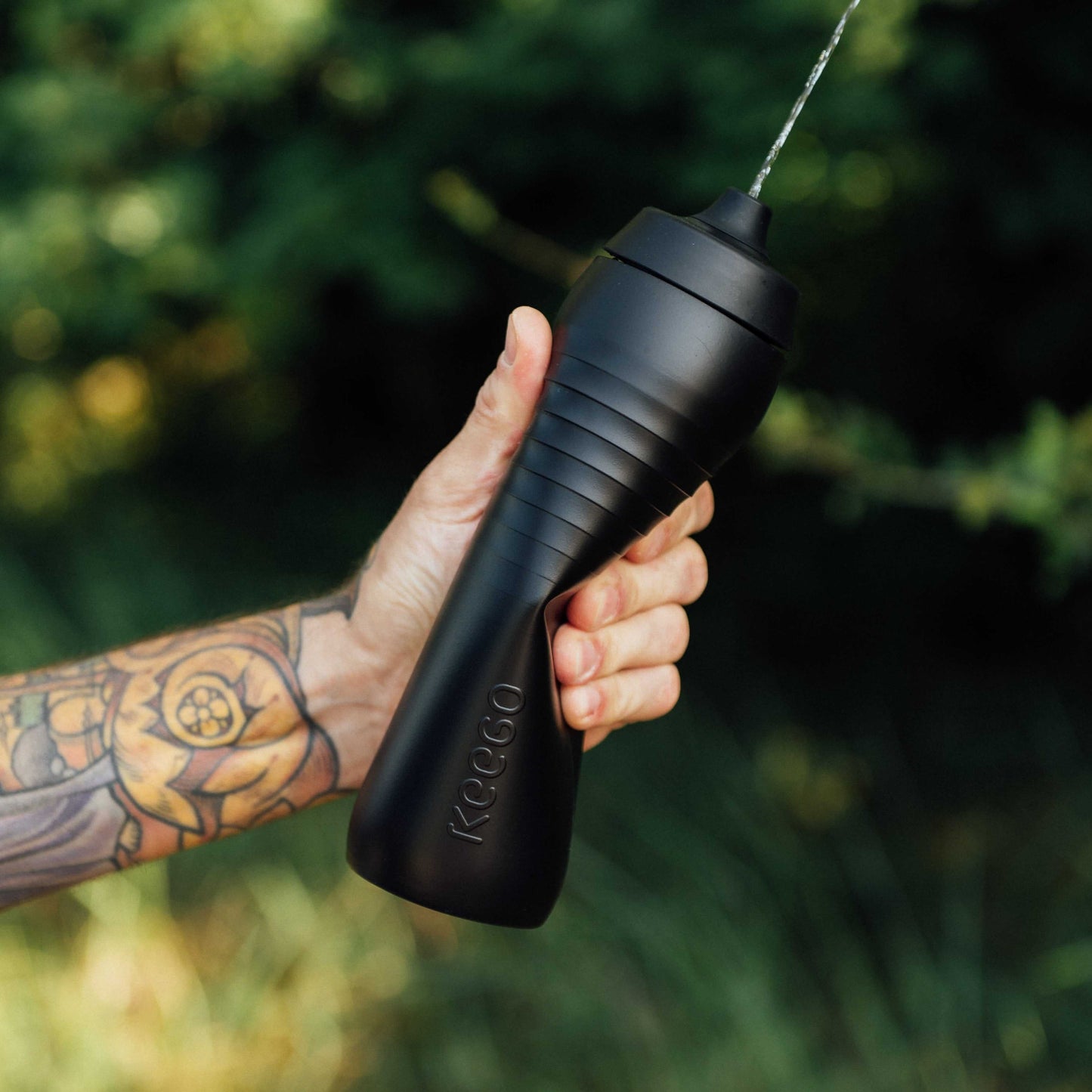 Titanova™ – Leichte 0,75-Liter-Titan-Trinkflasche für reinen Geschmack