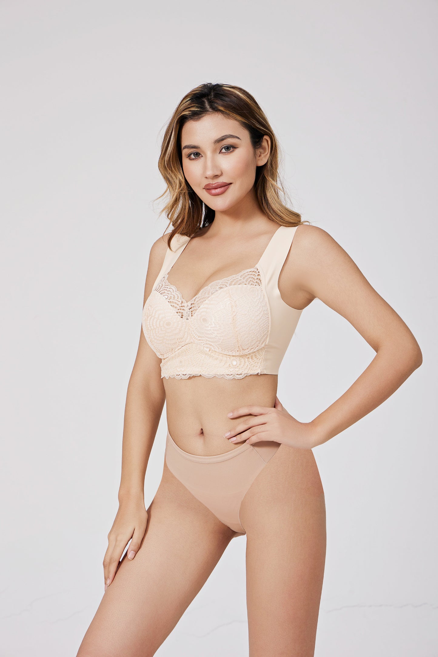 Cuvella™ – Comfortable push-up bra for support and feminine contours
