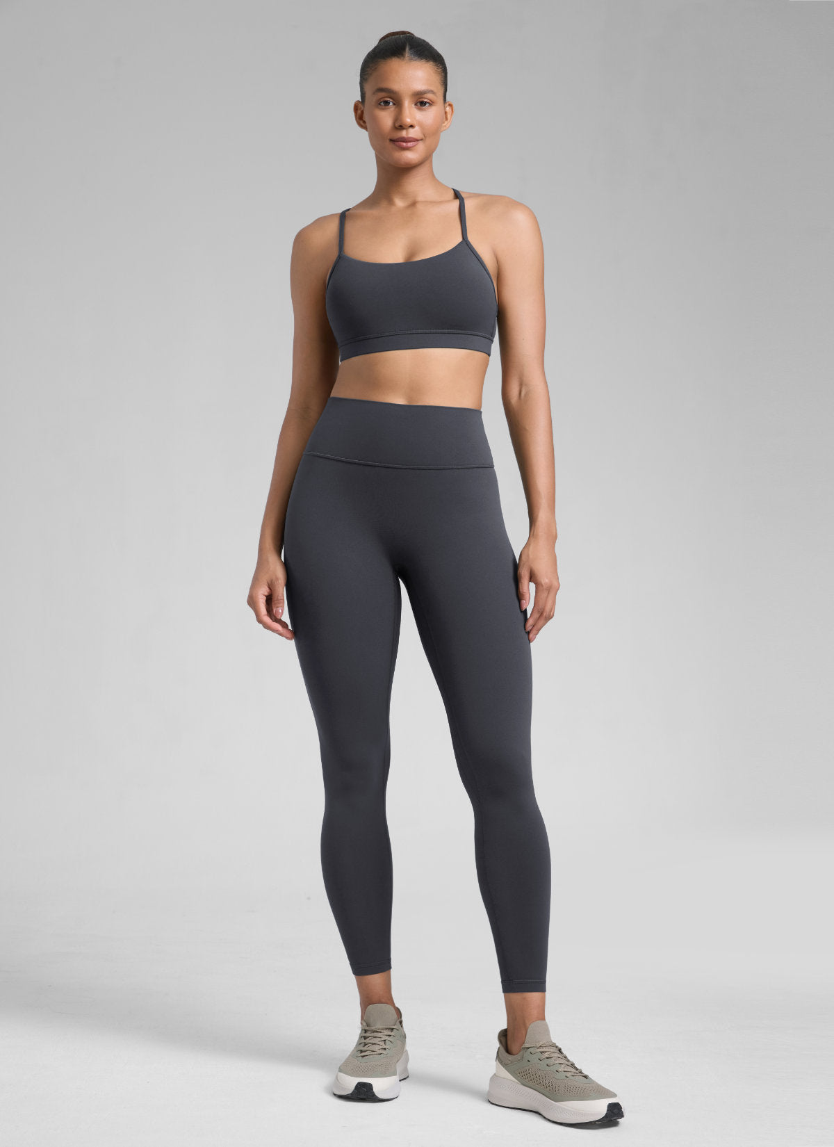 CoreCurve™ – Figurschmeichelnde Leggings ohne Frontnaht