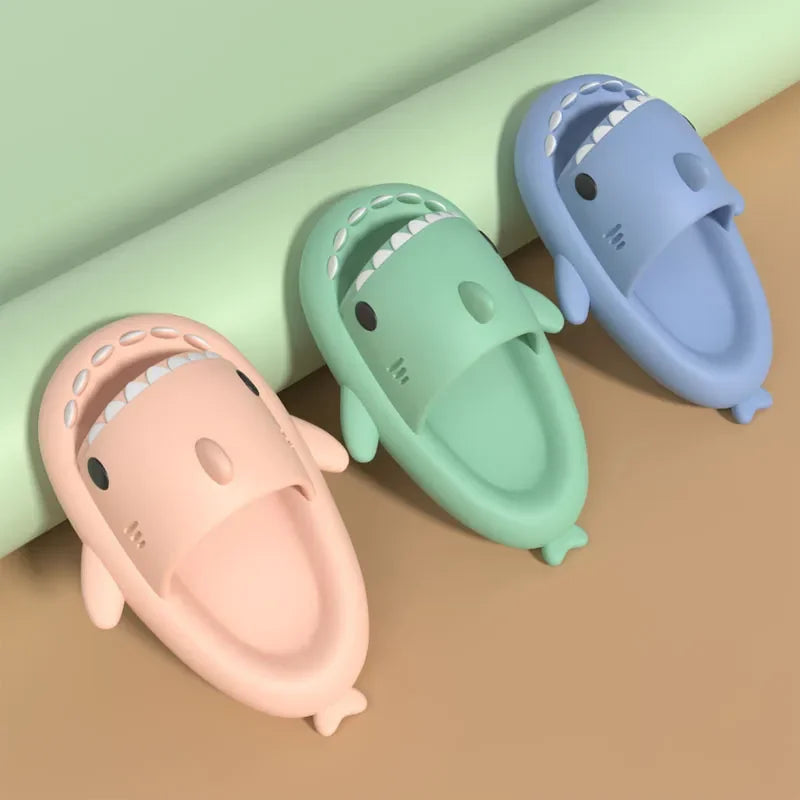 Sharky™ | Bequeme Haifisch Sommer Slides