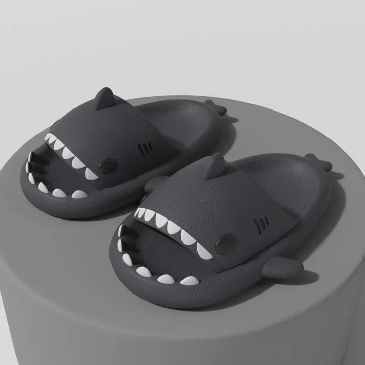 Sharky™ | Bequeme Haifisch Sommer Slides