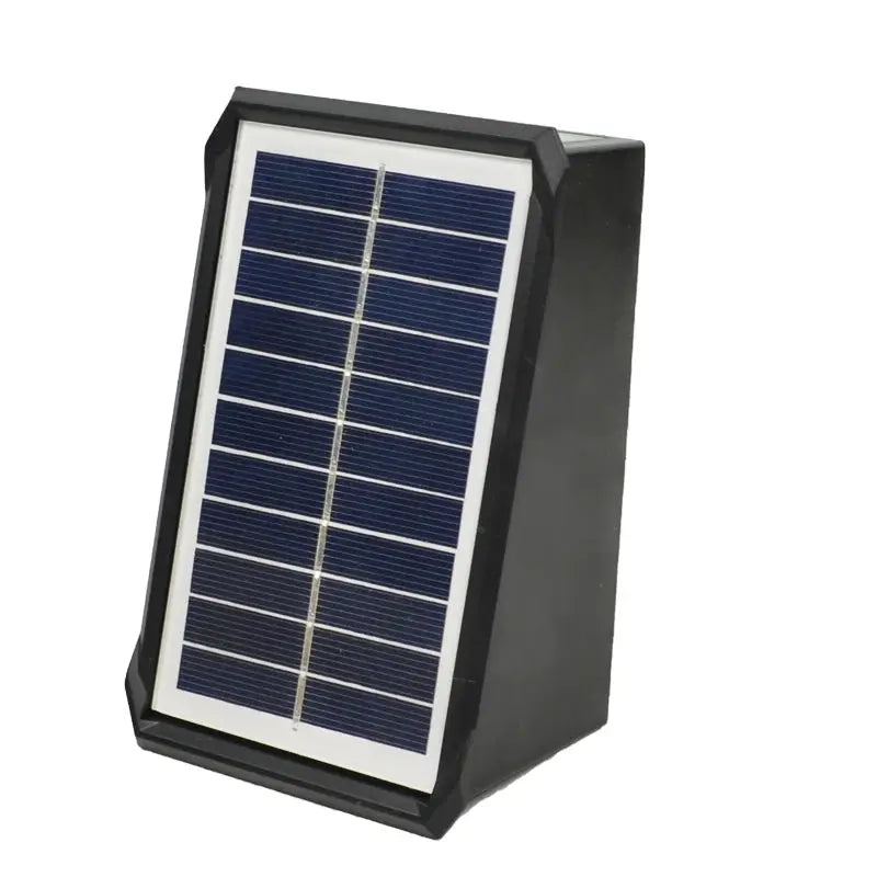 Solarleuchte mit Farbenspiel | Für stilvolle Abende im Garten