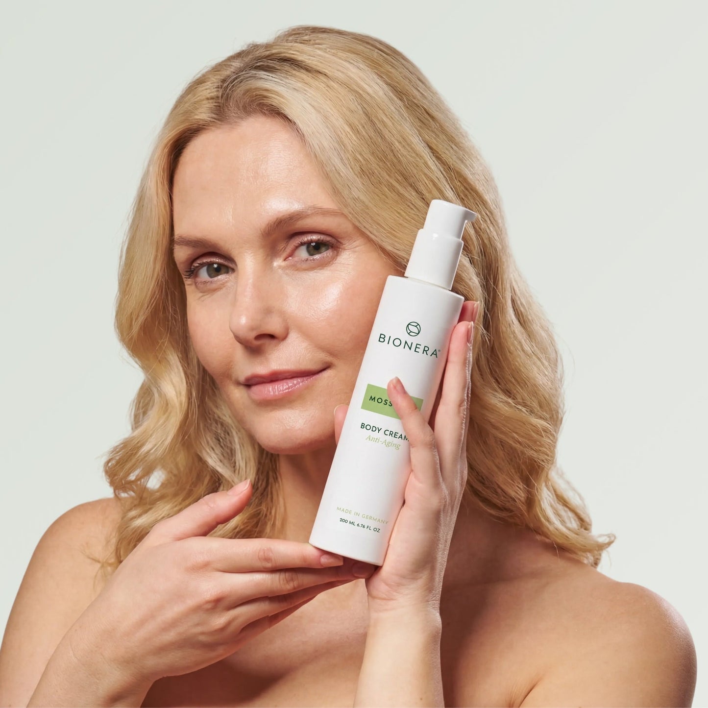 SkinVela™ – Feuchtigkeitsspendende Körpercreme gegen trockene Haut