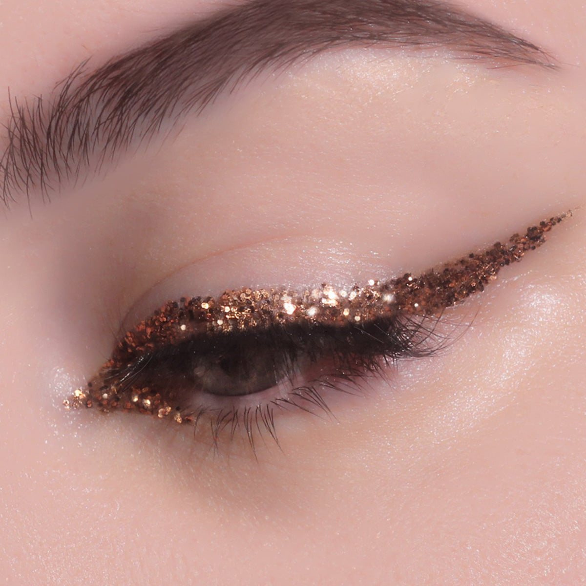 CosmiGlitz™ – Glitzer-Gel-Konzentrat für funkelnde Kreationen
