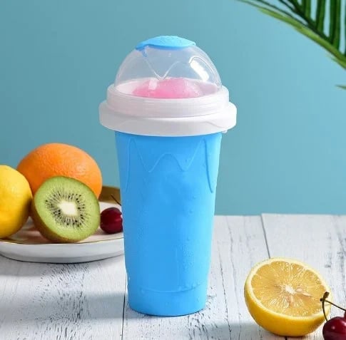 Smoothie Slushy Becher | Erfrischend, wiederverwendbar & kinderleicht