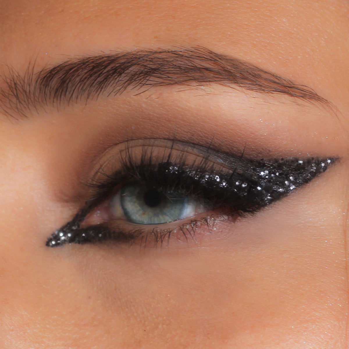 CosmiGlitz™ – Glitzer-Gel-Konzentrat für funkelnde Kreationen