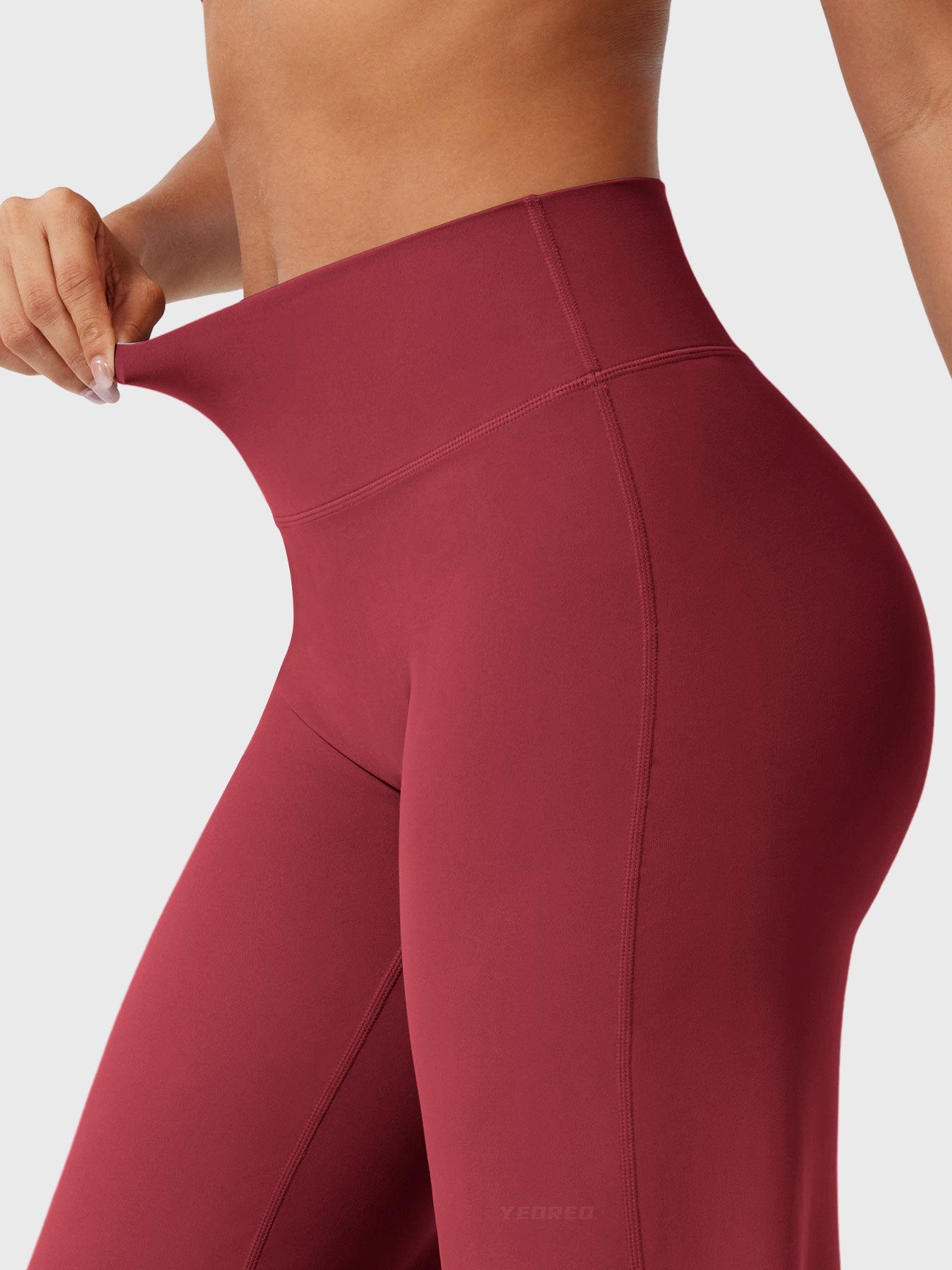 Yeoreo Eddiy 31,5" | Leggings mit geradem Bein