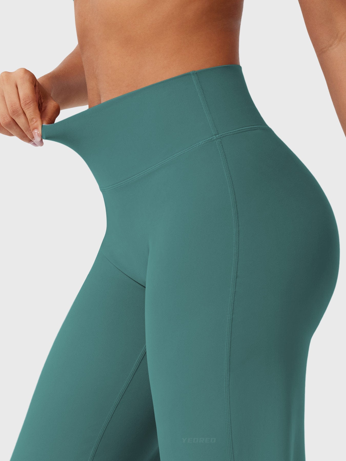 Yeoreo Eddiy 31,5" | Leggings mit geradem Bein